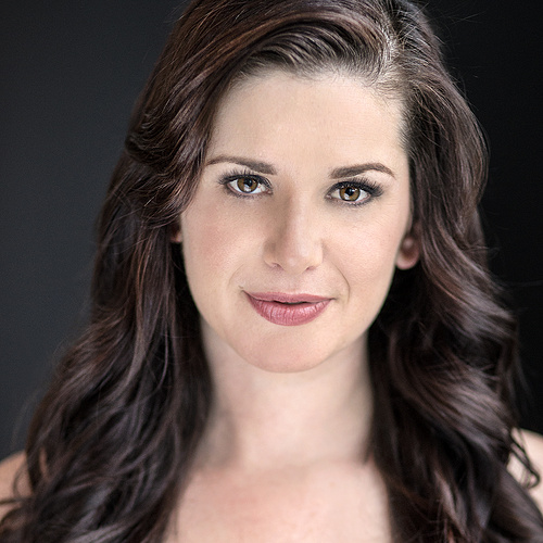 Profile picture of Lisa Ovies